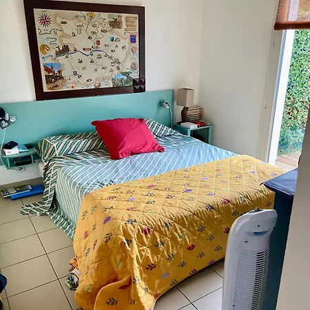 Près Des Claires * Le Château-dʼOléron